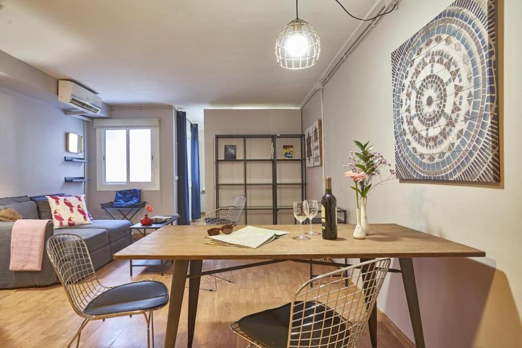 Bebarceloner Sant Andreu Apartments - 1 Bedroom Exteriör bild