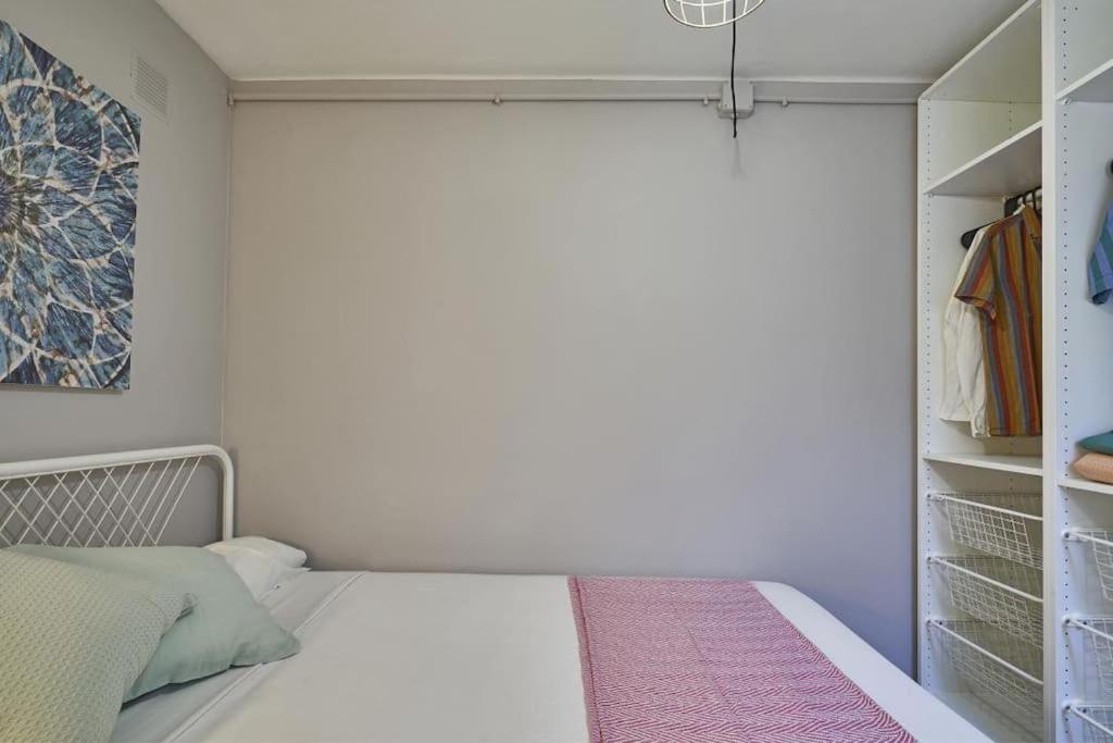 Bebarceloner Sant Andreu Apartments - 1 Bedroom Exteriör bild