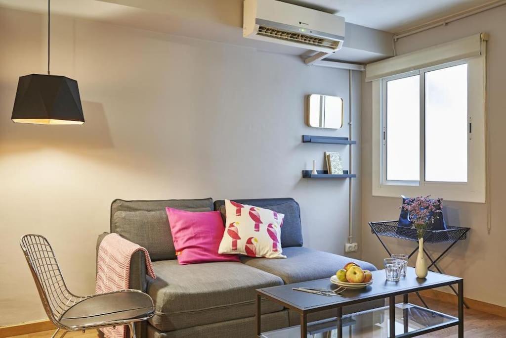Bebarceloner Sant Andreu Apartments - 1 Bedroom Exteriör bild